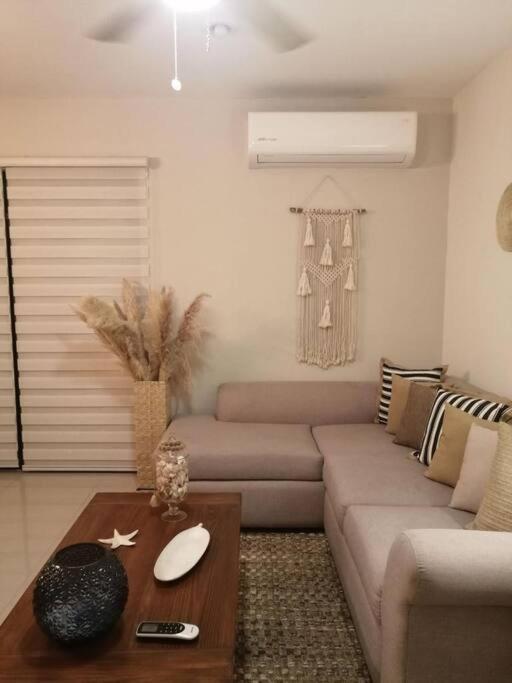 Apartment Penthouse 6 Personas A 2 Cuadras De La Playa