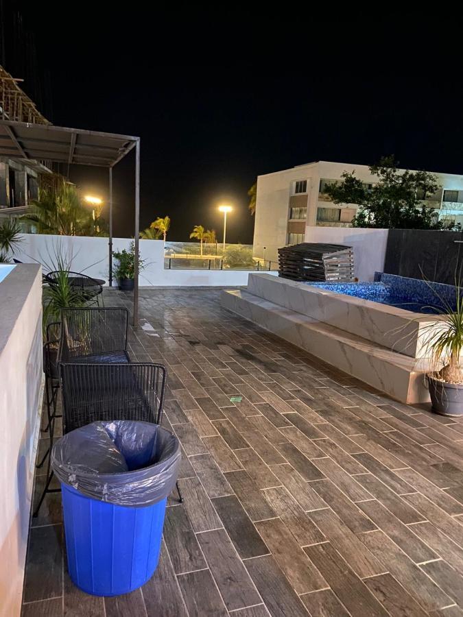Apartment Pent-house A Media Cuadra Del Malecon, Hookipa Tower! Mazatlan