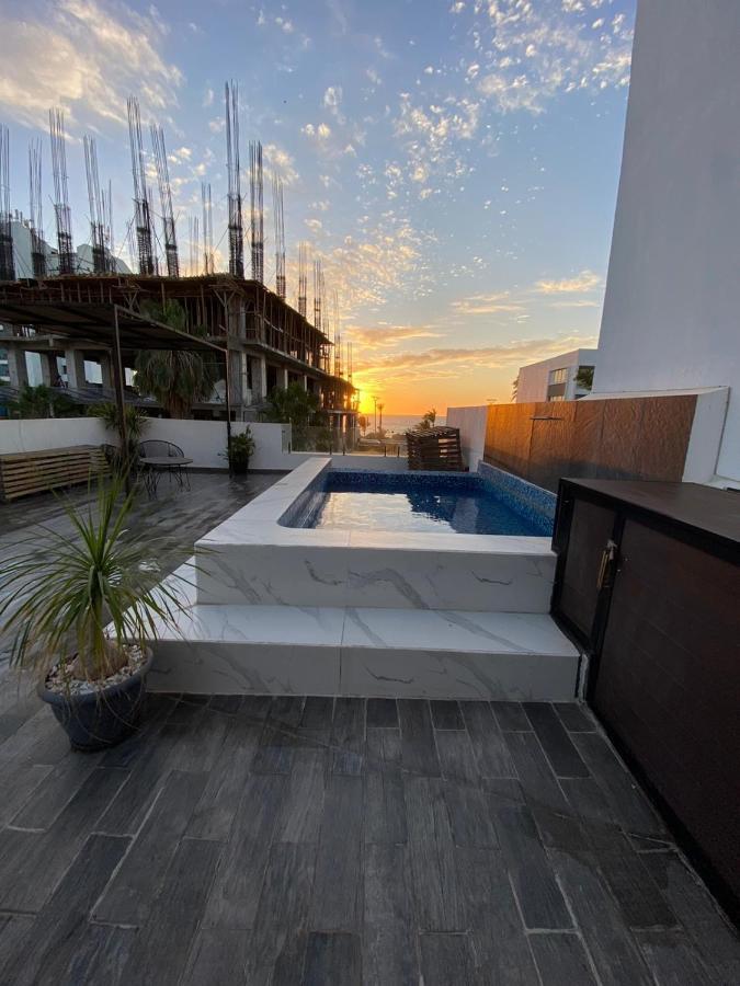 Pent-house A Media Cuadra Del Malecon, Hookipa Tower! *