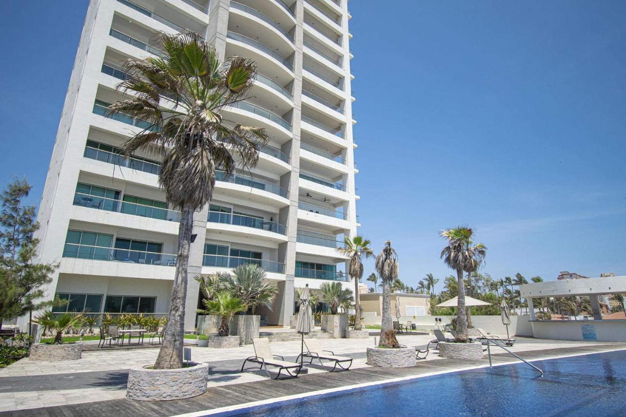Stunning 18th Floor Views * Mazatlán