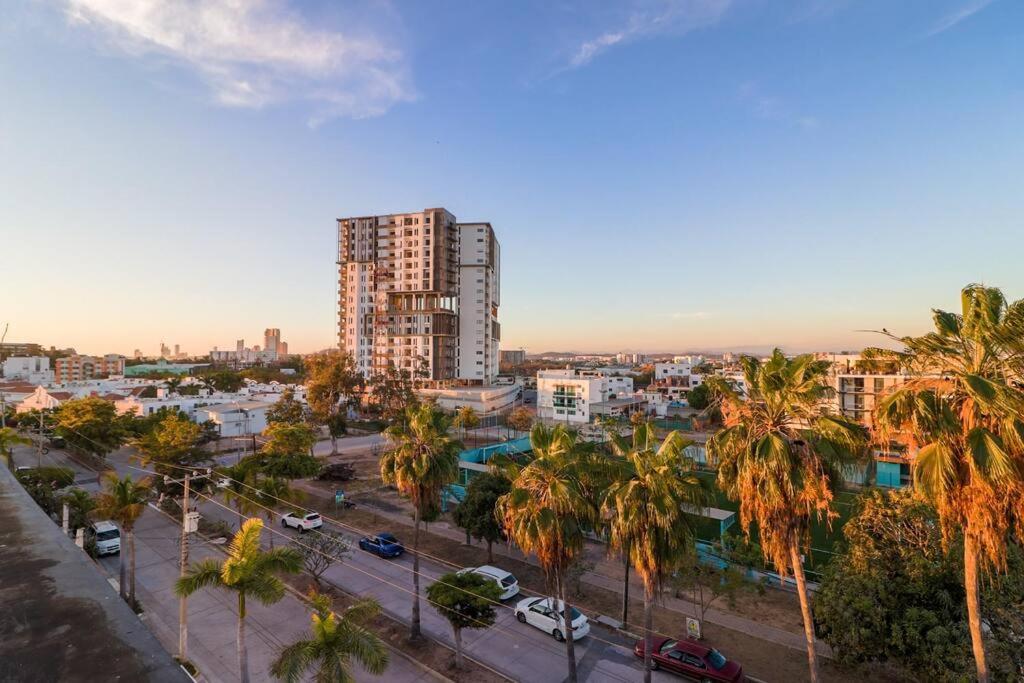 Brand New - Pool In Terrace - 1 Minute! Apartment Mazatlan