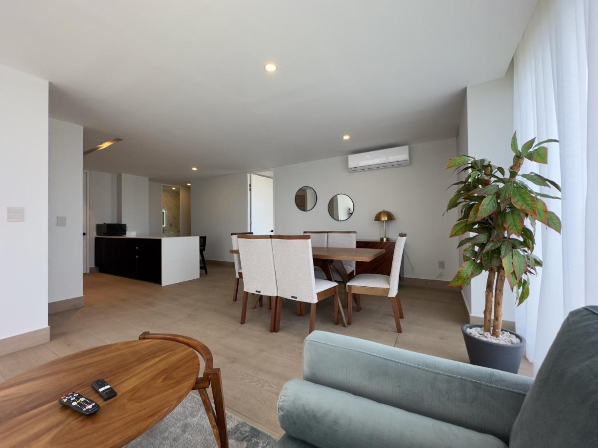 Frente Al Malecon, 5 Min Zona Dorada By G P S Rentas Apartamento *