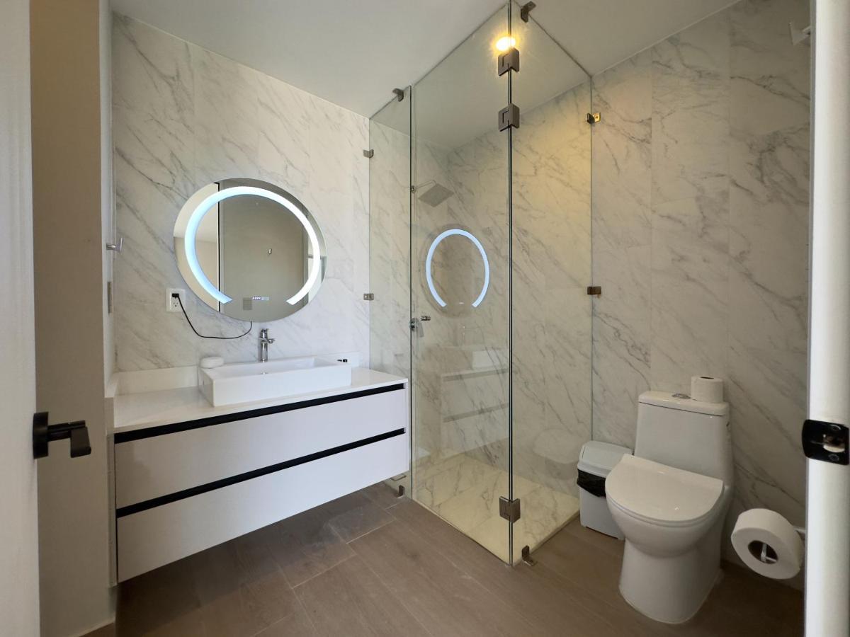 Apartamento Frente Al Malecon, 5 Min Zona Dorada By G P S Rentas