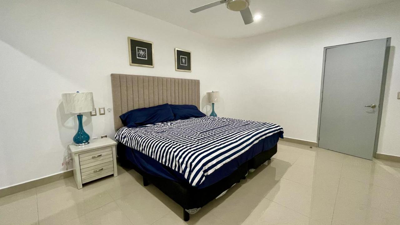 Apartment Tramonto, A Beachfront Bliss! Mazatlan