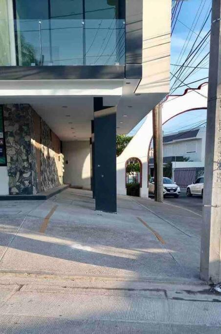Nuevo Y Comodo Departamento En El Corazon De La Zona Dorada Apartamento