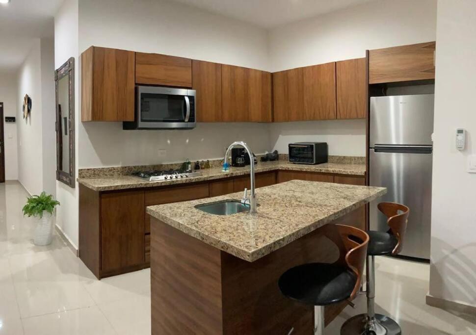 Nuevo Y Comodo Departamento En El Corazon De La Zona Dorada Mazatlán