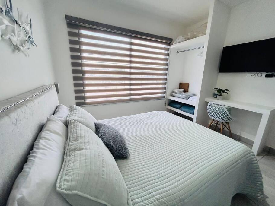 Bonito Departamento Cerca De Galeria By G P S Rentas *