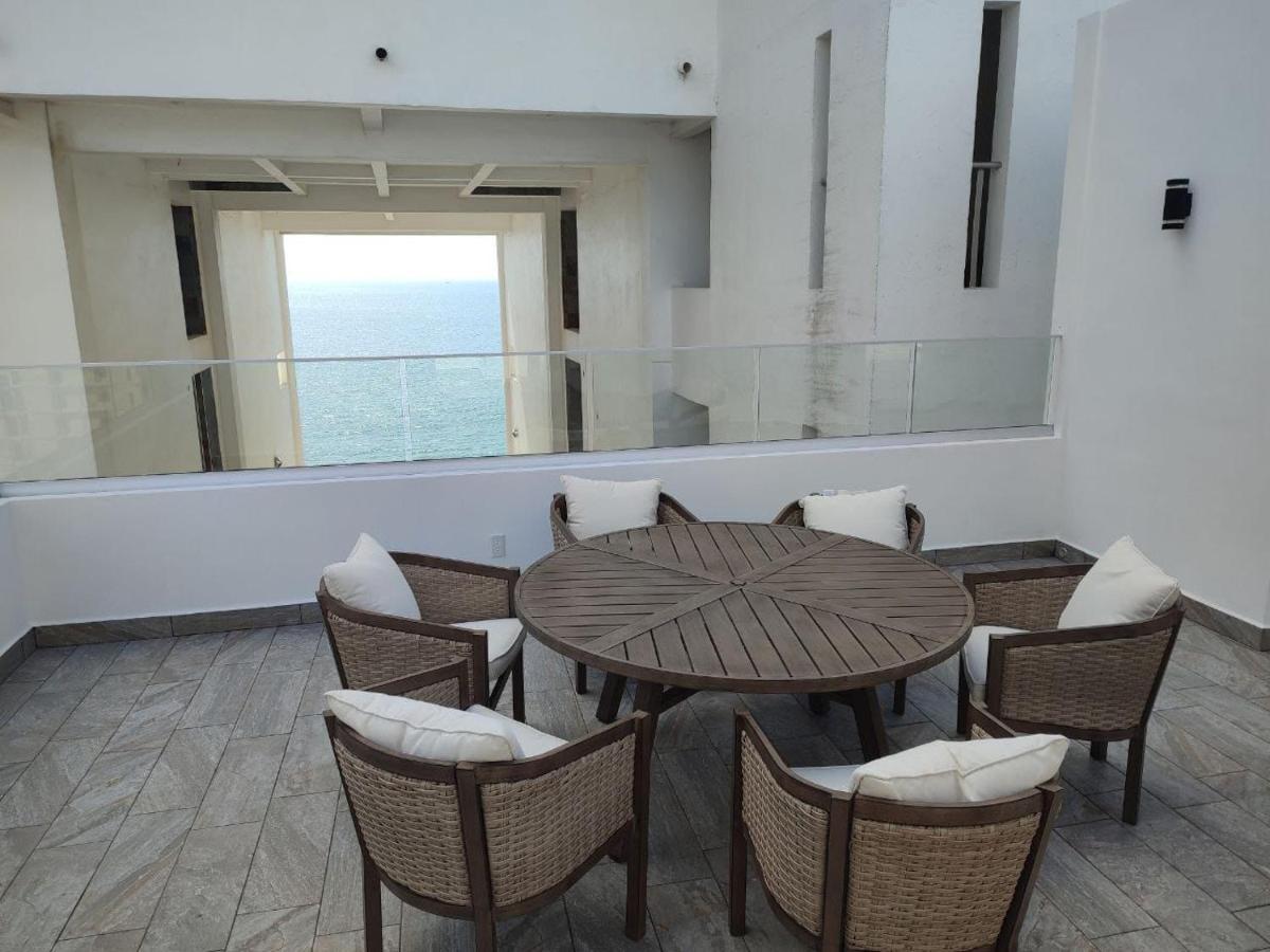 Torre Alba 103 * Mazatlán