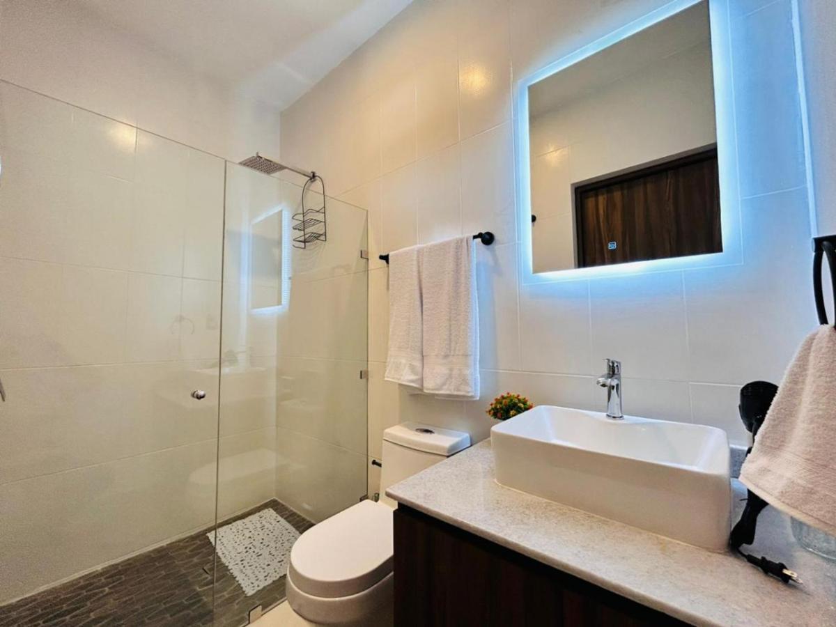 Depa Super Centrico En Zona Dorada By G P S Rentas Apartamento