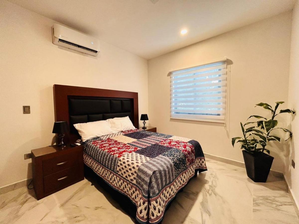 Depa Super Centrico En Zona Dorada By G P S Rentas Apartamento