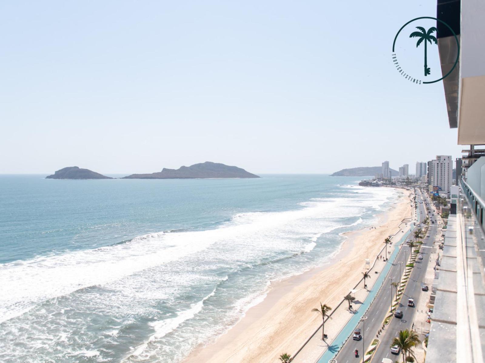 Depto Pavoreal. Hermosa Vista Al Mar Y Malecón! Apartamento *