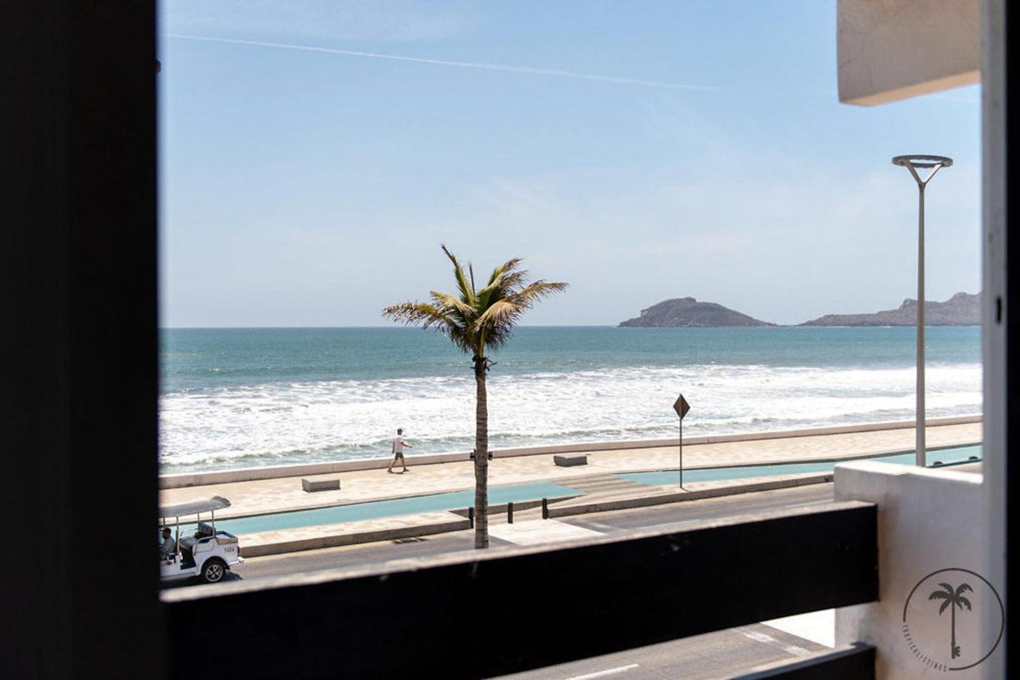 2 Bdr With Ocean View In Avenida Del Mar Apartamento