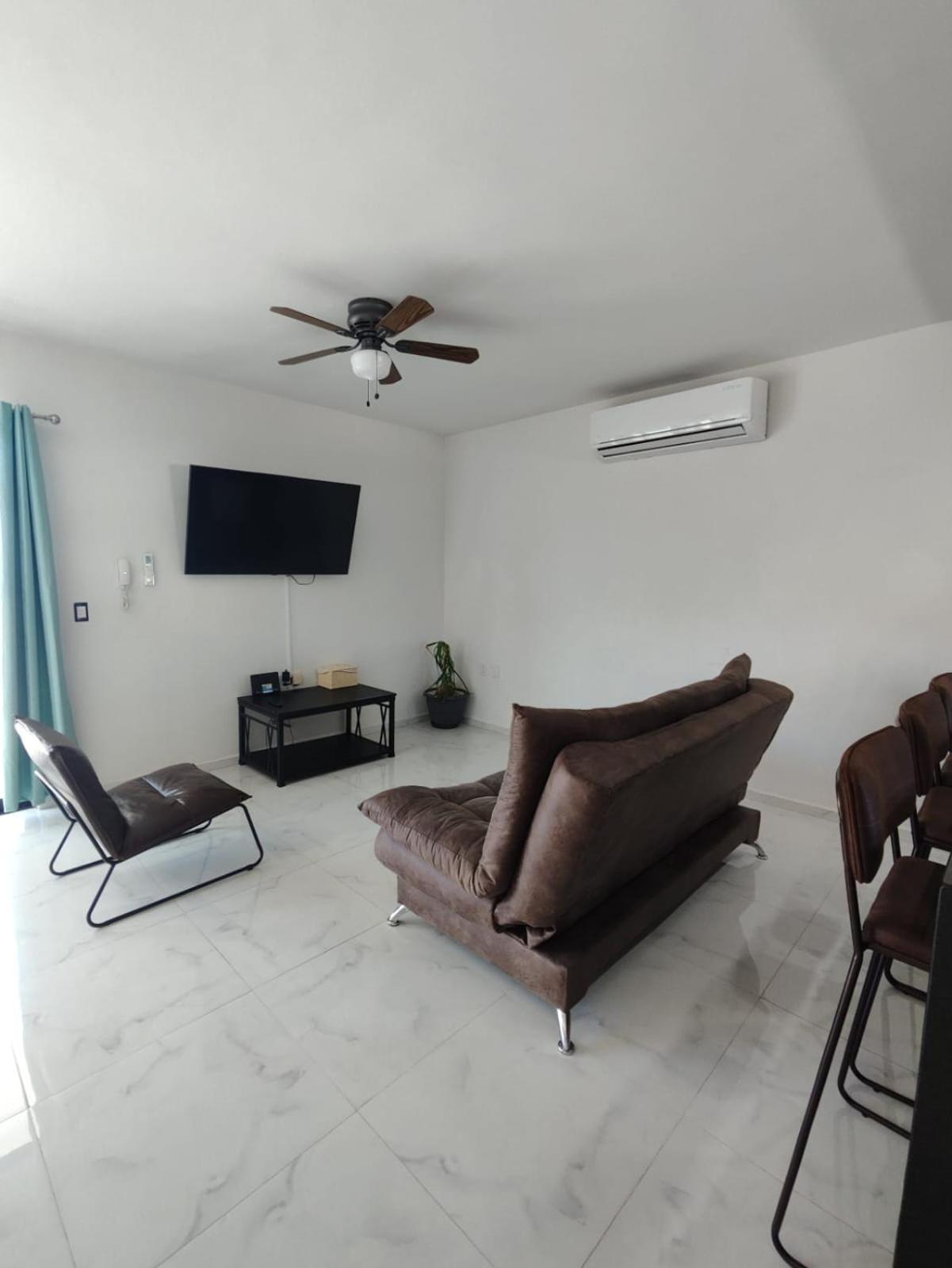 Pent-house A Media Cuadra Del Malecon, Hookipa Tower! Apartment Mazatlan