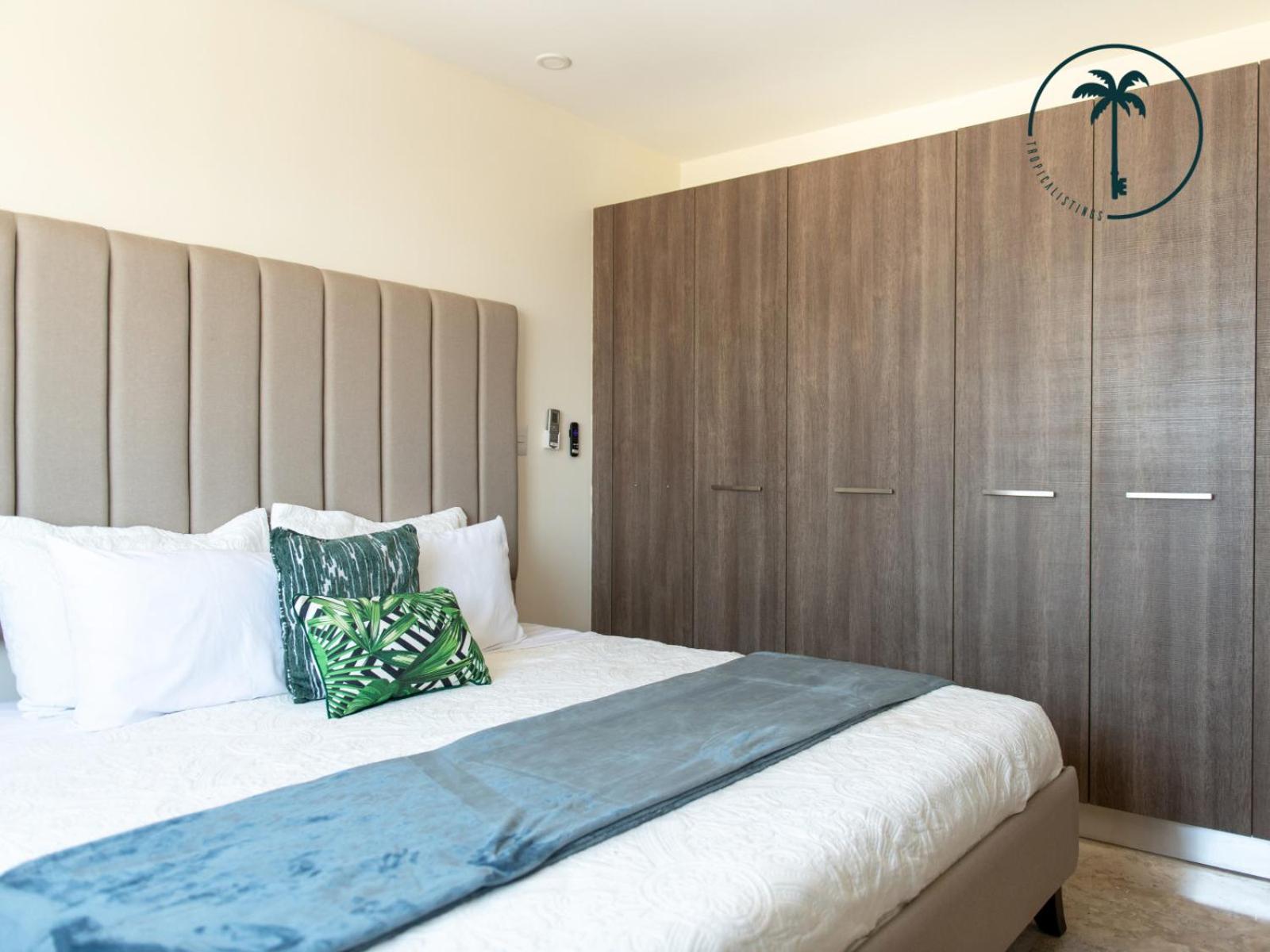 Depto Pavoreal. Hermosa Vista Al Mar Y Malecón! Apartamento