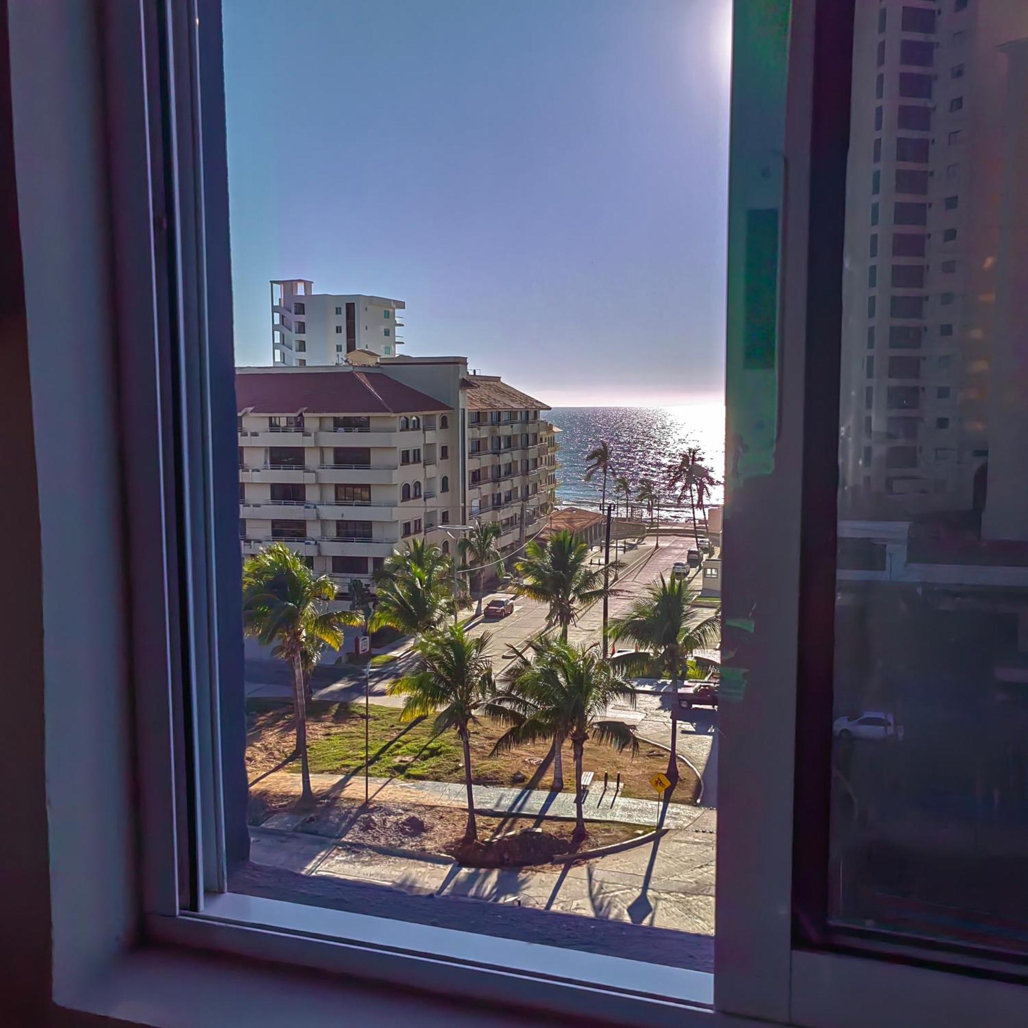 Dpto. Premium Torre Esmeralda * Mazatlán