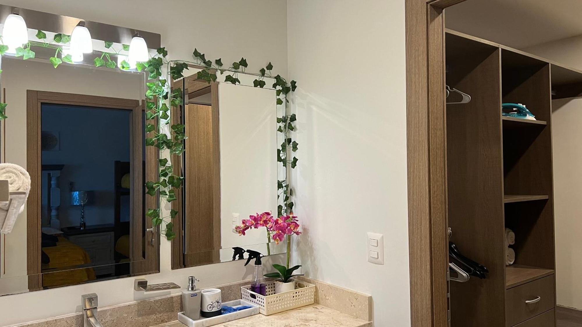 Mar Laguna Apartment