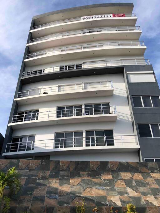 Apartamento Excelente Dpto. Marina Muy Cerca De La Playa *