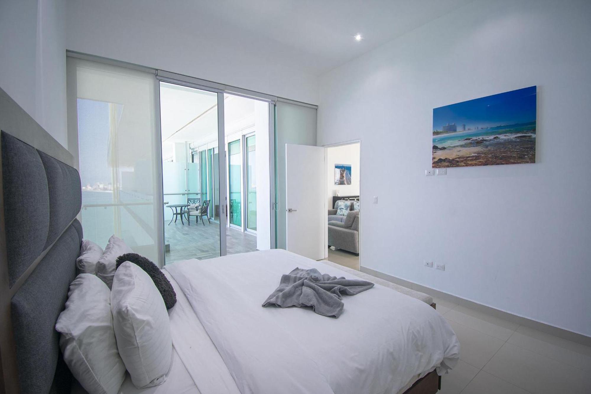 Everything Need On The Malecon -1503 T Eme Apartamento