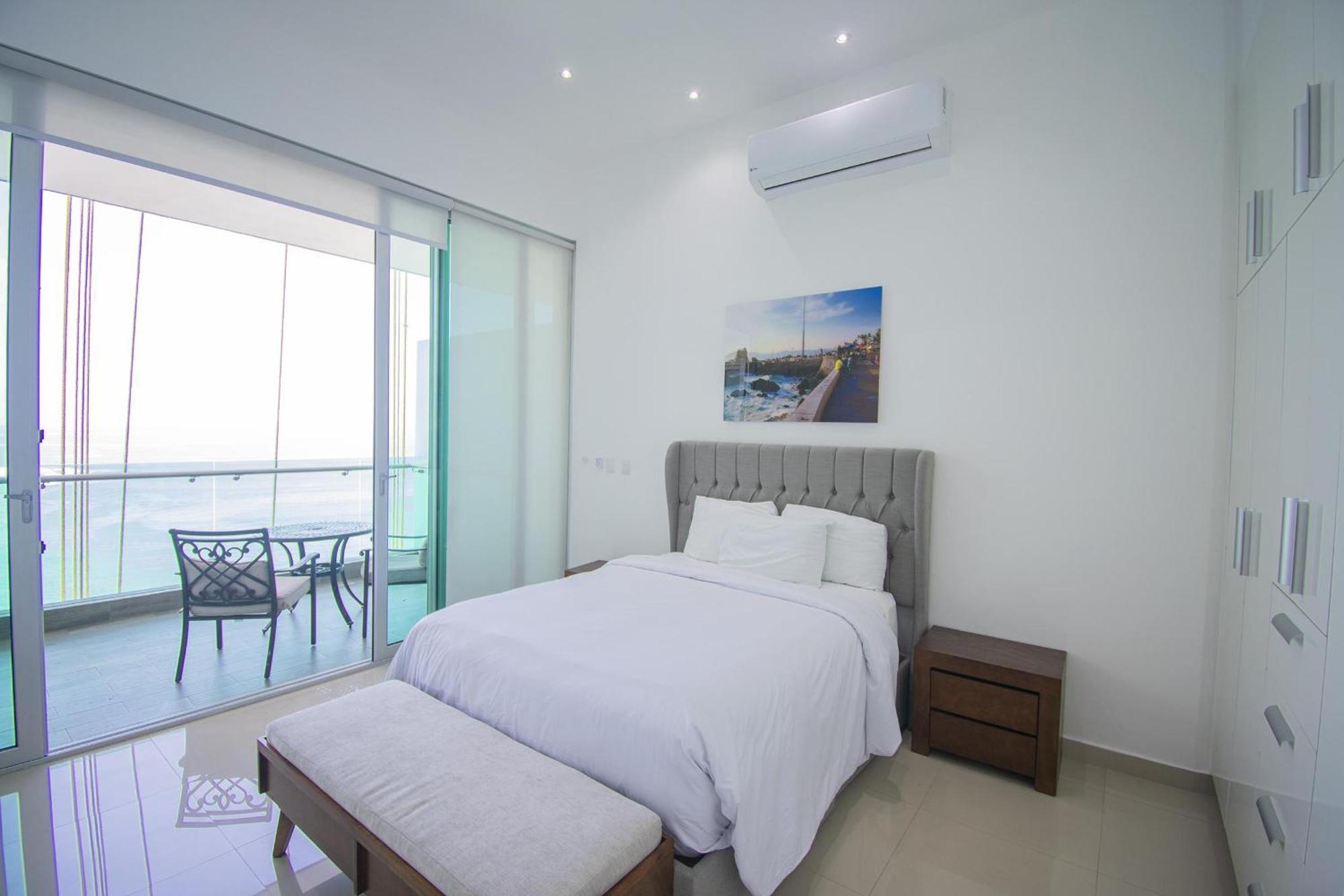 Everything Need On The Malecon -1503 T Eme Apartamento *