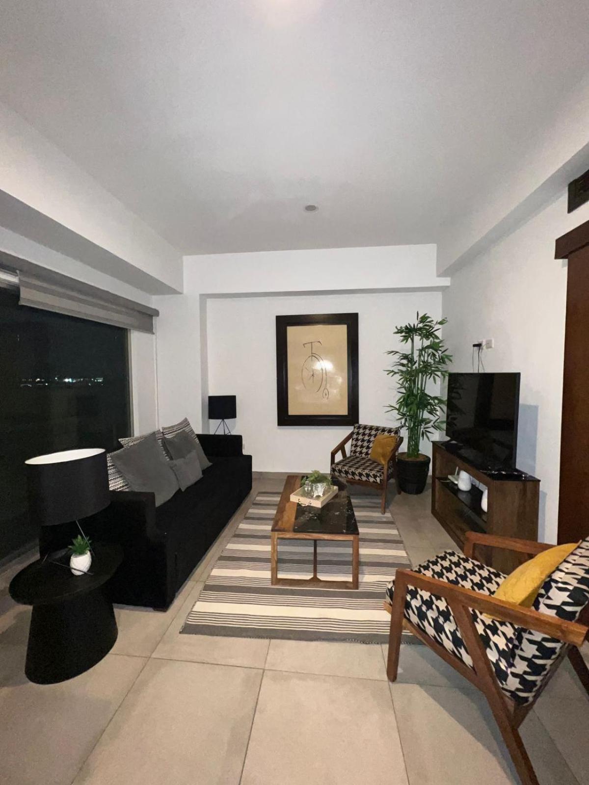Penthouse En *