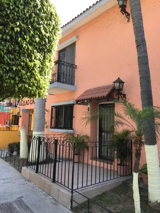 Acogedora Zona Dorada A 3 Mins De La Playa. Mazatlán