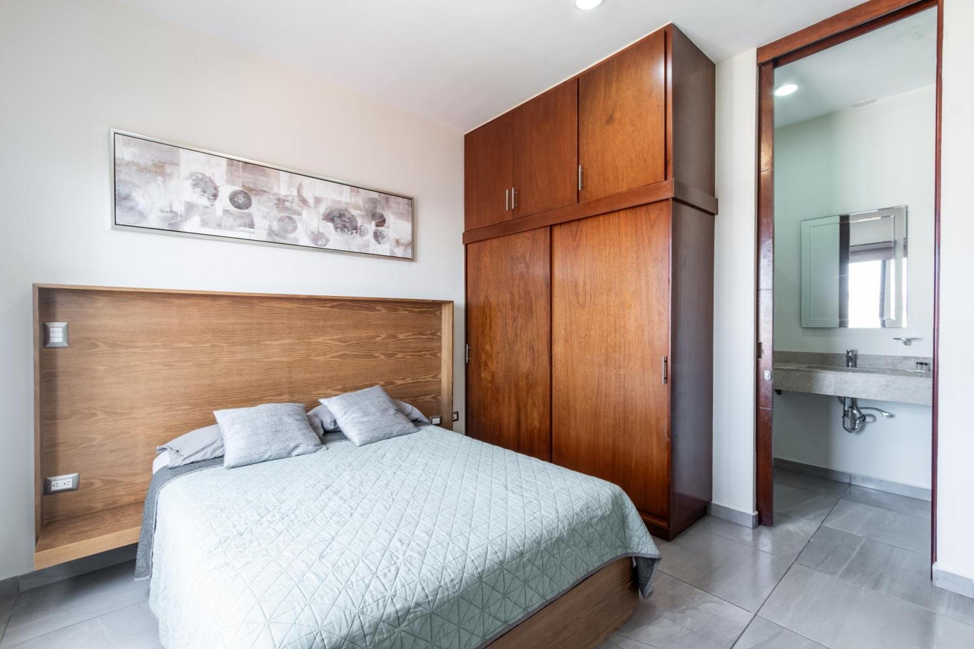 Condesa 10 Precioso Depa A 100 Pasos De La Playa Mazatlan