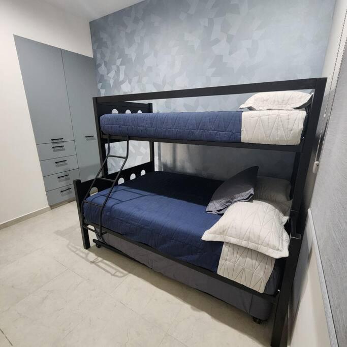 Apartamento Panoramico En Malecon De En Nivel 9 *