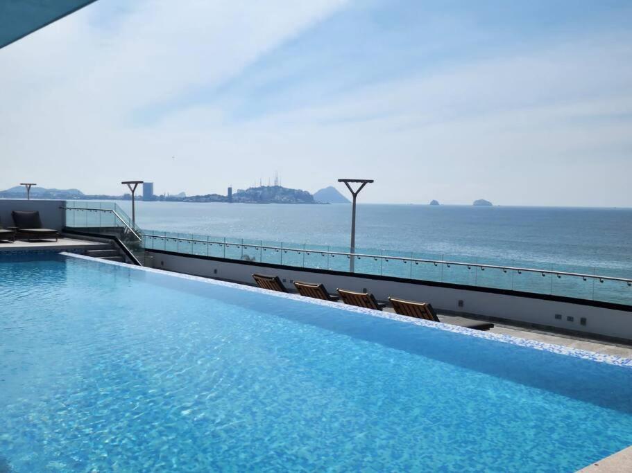 Apartamento Panoramico En Malecon De En Nivel 9 Mazatlán