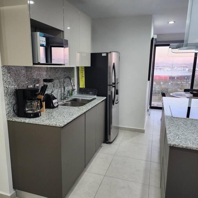 Apartamento Panoramico En Malecon De En Nivel 9