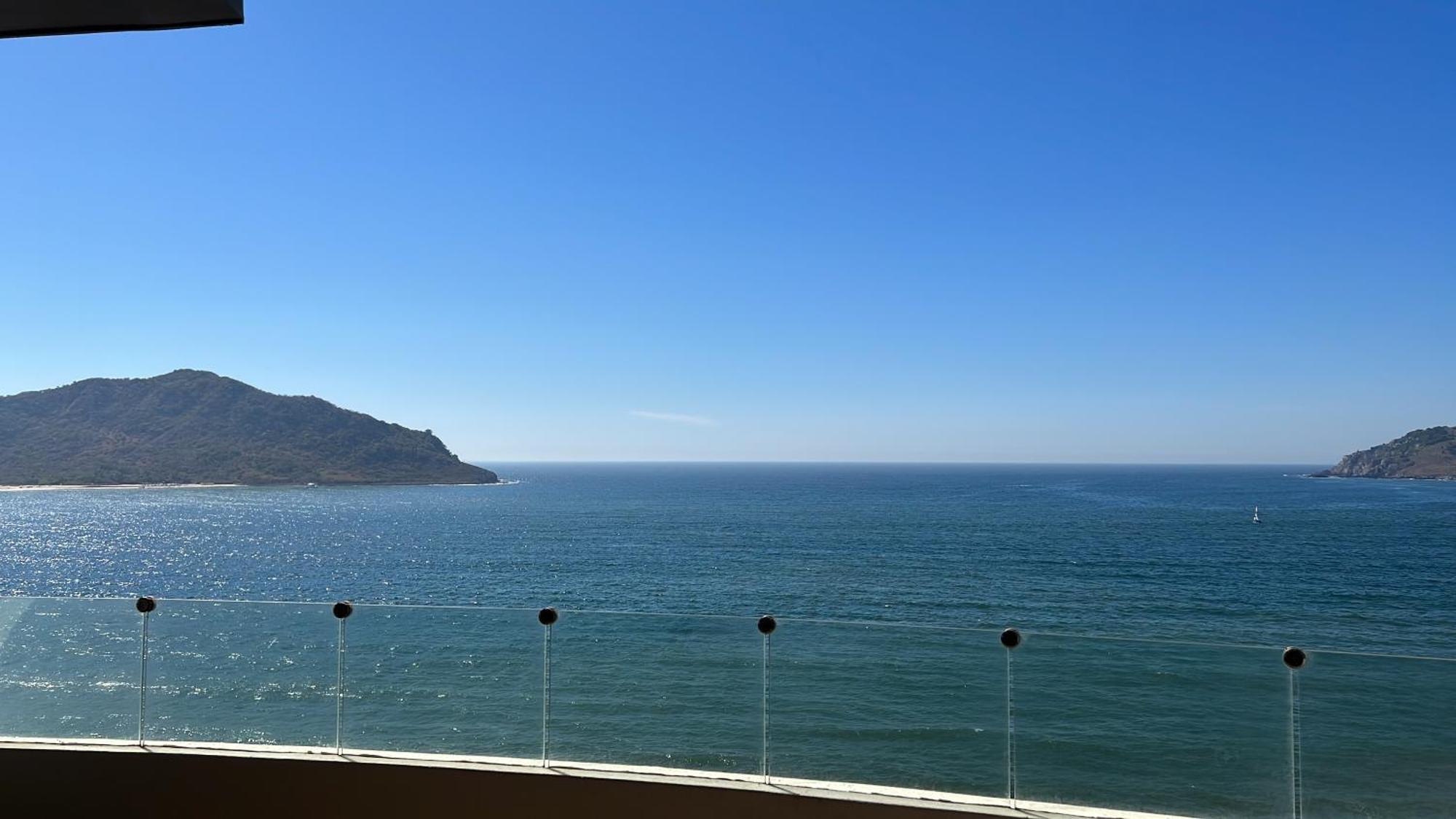 Departamento En Tramonto Con Vista Al Mar Mazatlan