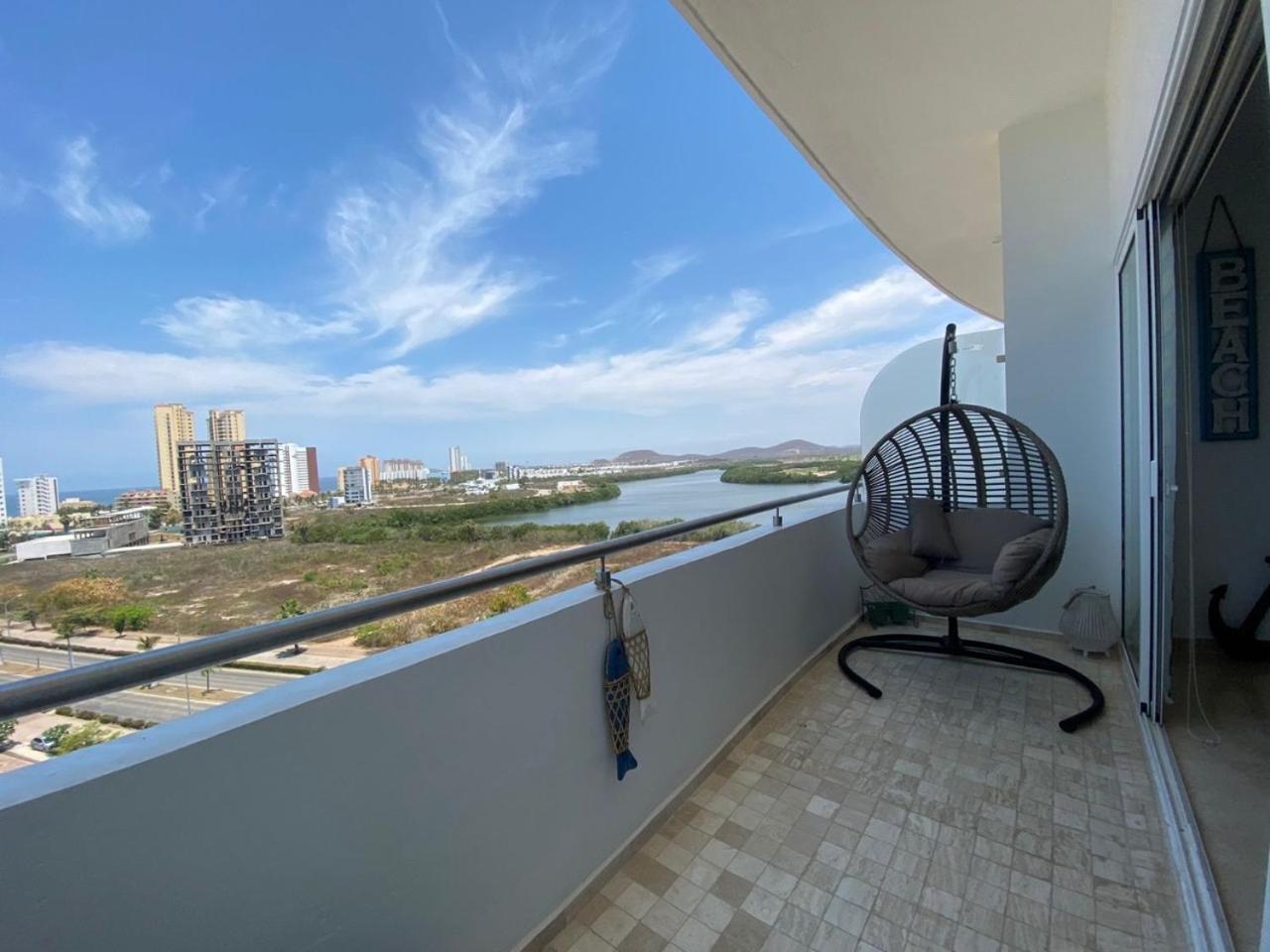 Departamento Con Espectacular Alberca Mazatlán
