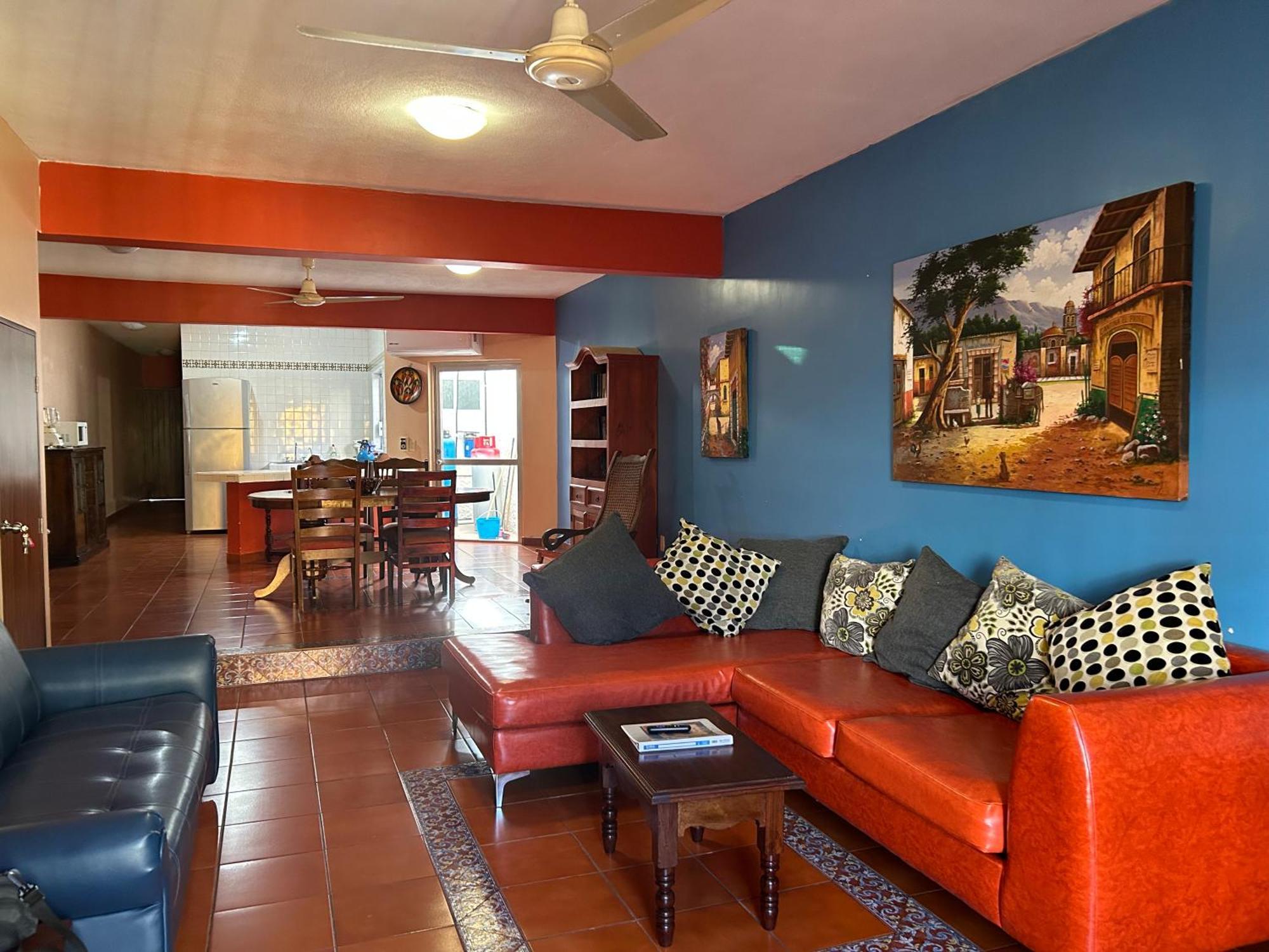 Casa De La Alegria 2