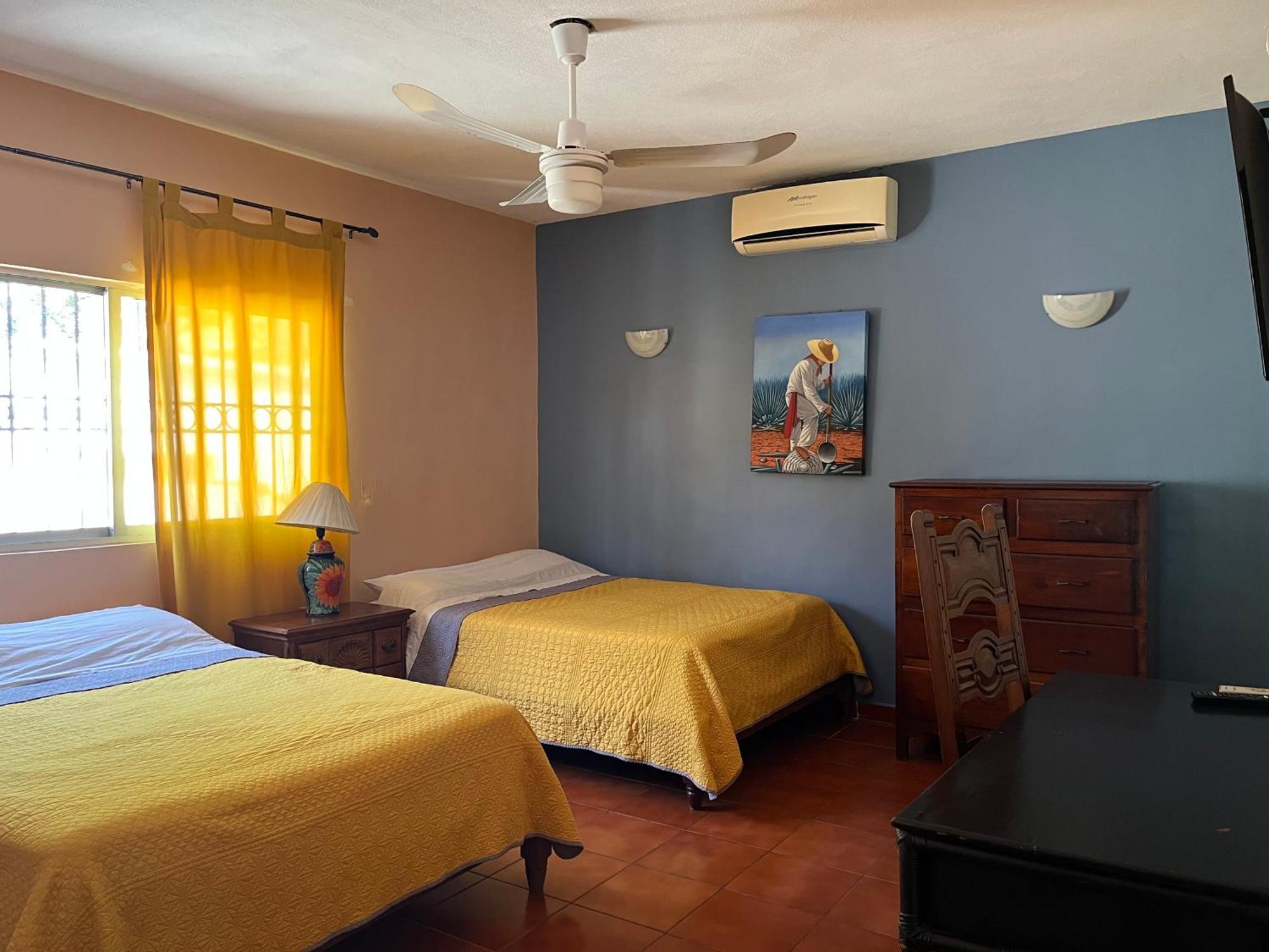 Casa De La Alegria 2 *