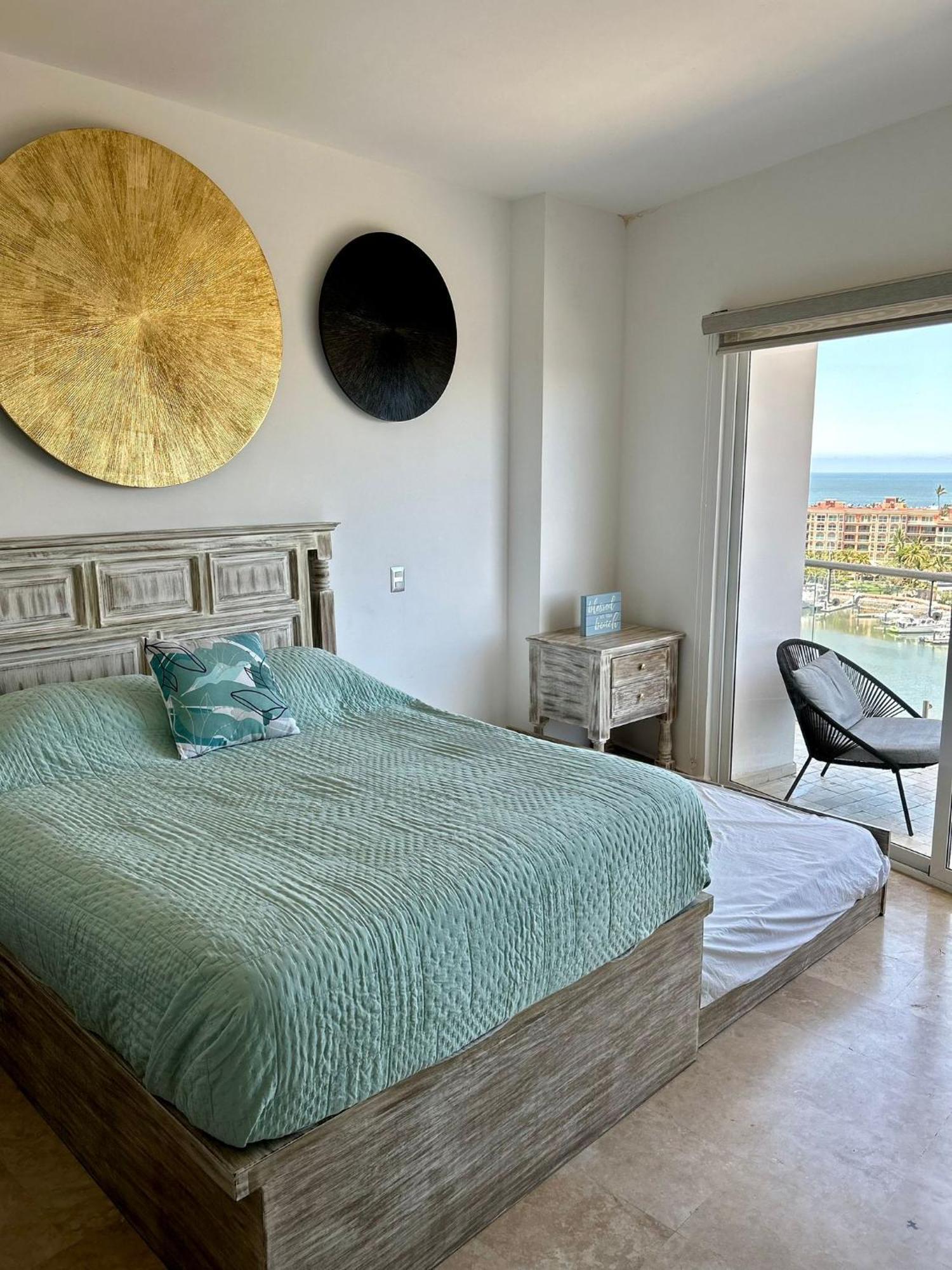 Departamento Con Espectacular Alberca Mazatlán