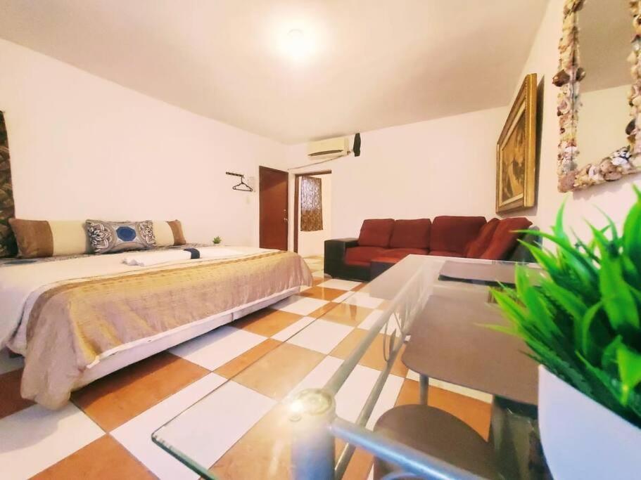 El Oasis - Centro - Camas King Y Queen Size - 500 Metros Del Malecon Y Playa Norte Apartment Mazatlan