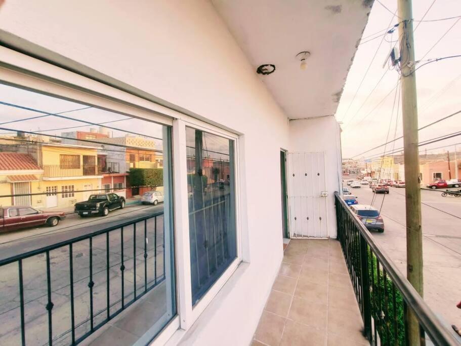 El Oasis - Centro - Camas King Y Queen Size - 500 Metros Del Malecon Y Playa Norte Mazatlan