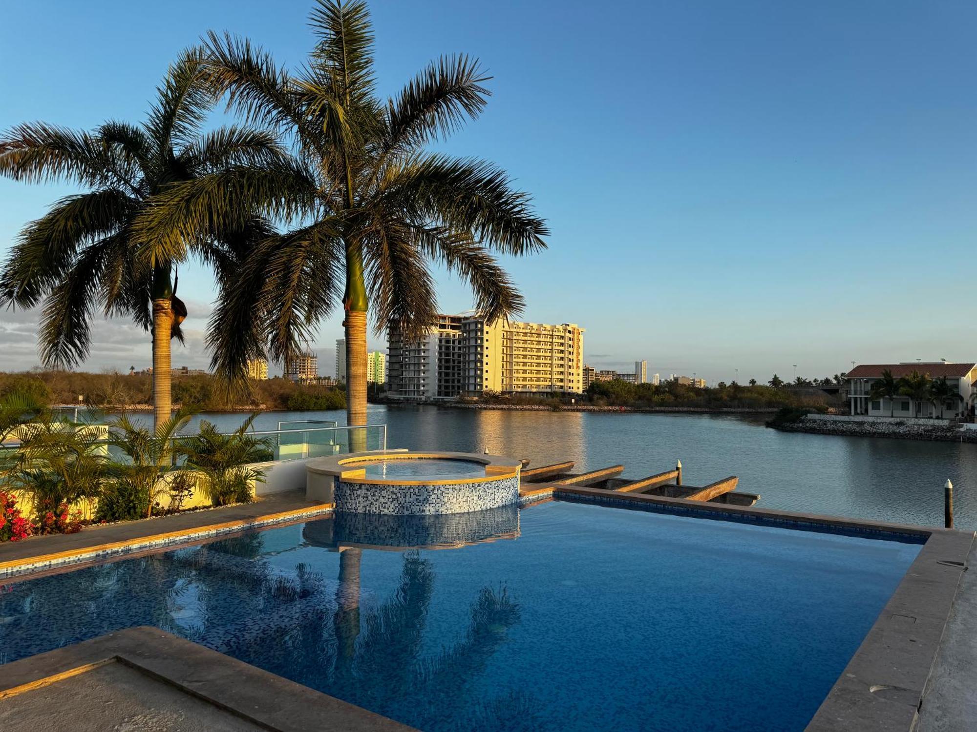 Сasa de vacaciones Casa Isla Marina Vista Al Mar 20 Personas Mazatlán