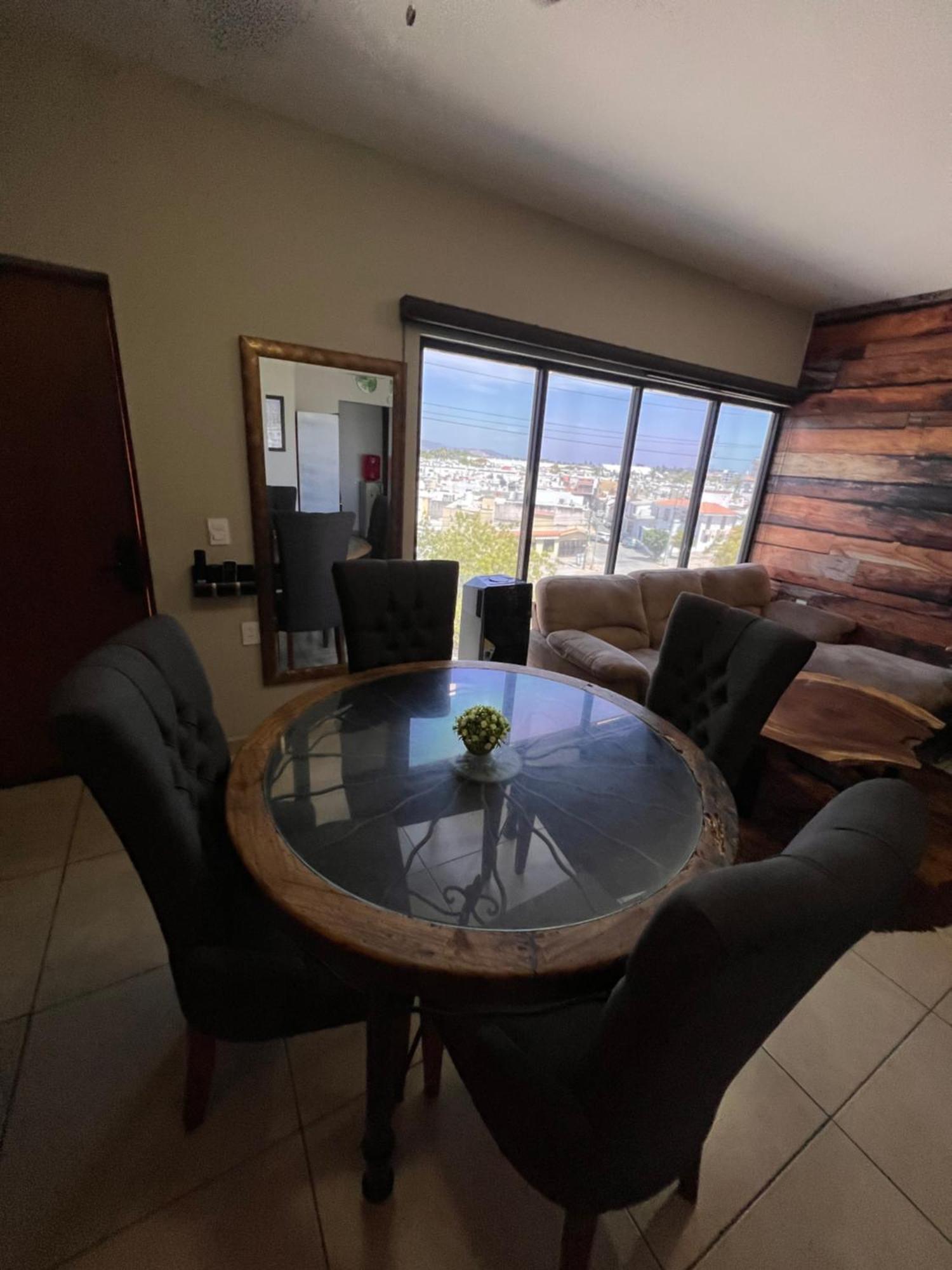 Hermoso Departamento Completo A 7 Minutos Malecon Apartamento