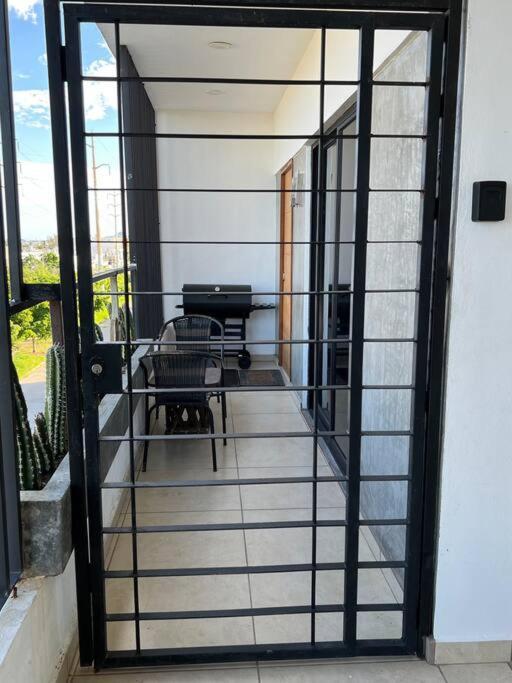Hermoso Departamento Completo A 7 Minutos Malecon *