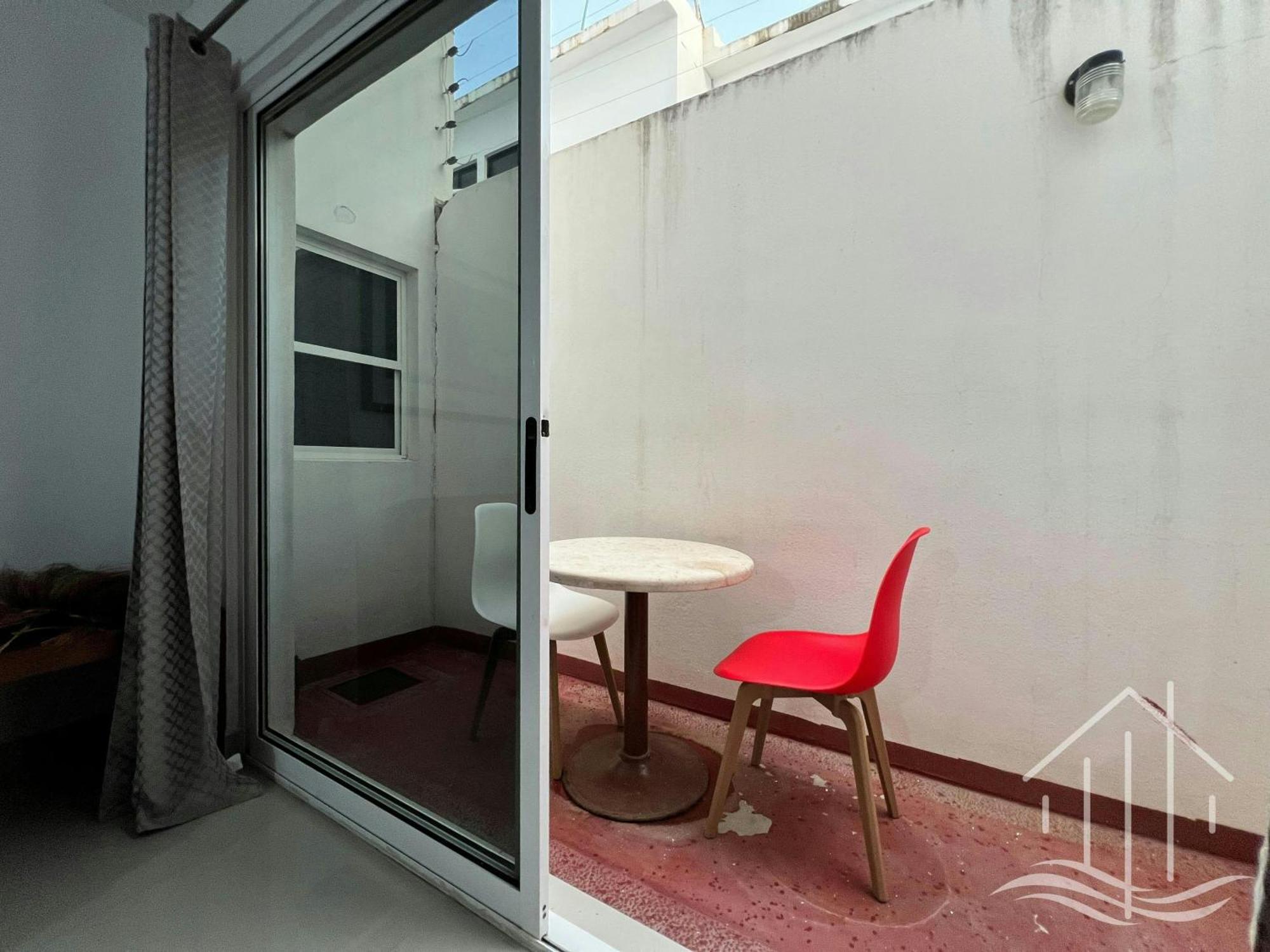 Promo-sleeps 6-walk To & Mazagua Park-pool-gated *