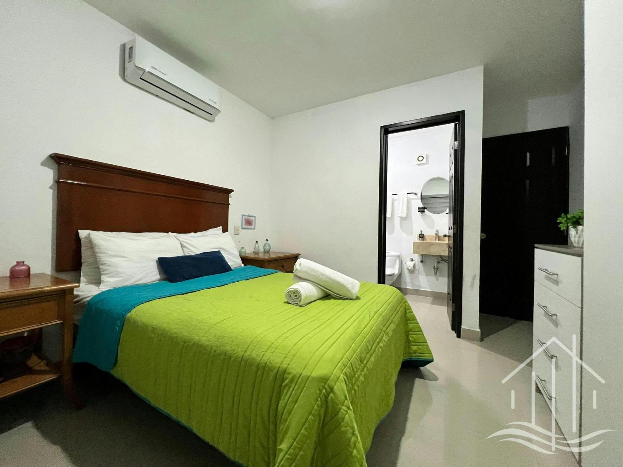 Promo-sleeps 6-walk To & Mazagua Park-pool-gated * Mazatlán
