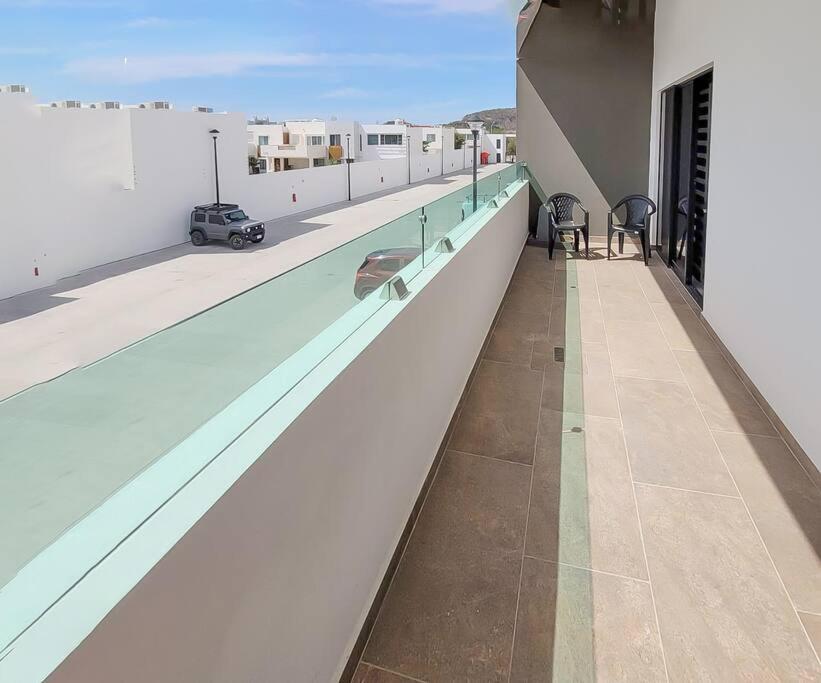 Luxusphere With Gym, Pools And Vehicle *
