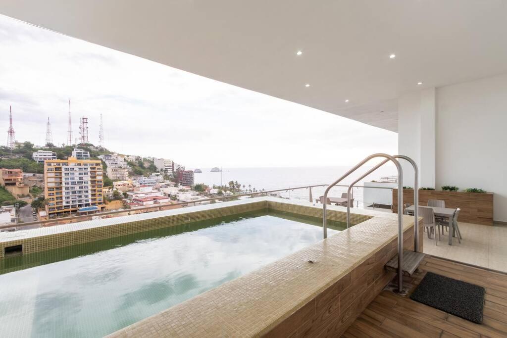 Elegante Depa Frente Al Malecon Y Cerca Del Centro Apartamento *