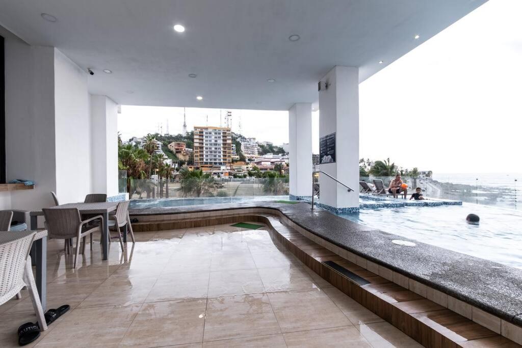 Elegante Depa Frente Al Malecon Y Cerca Del Centro Apartamento