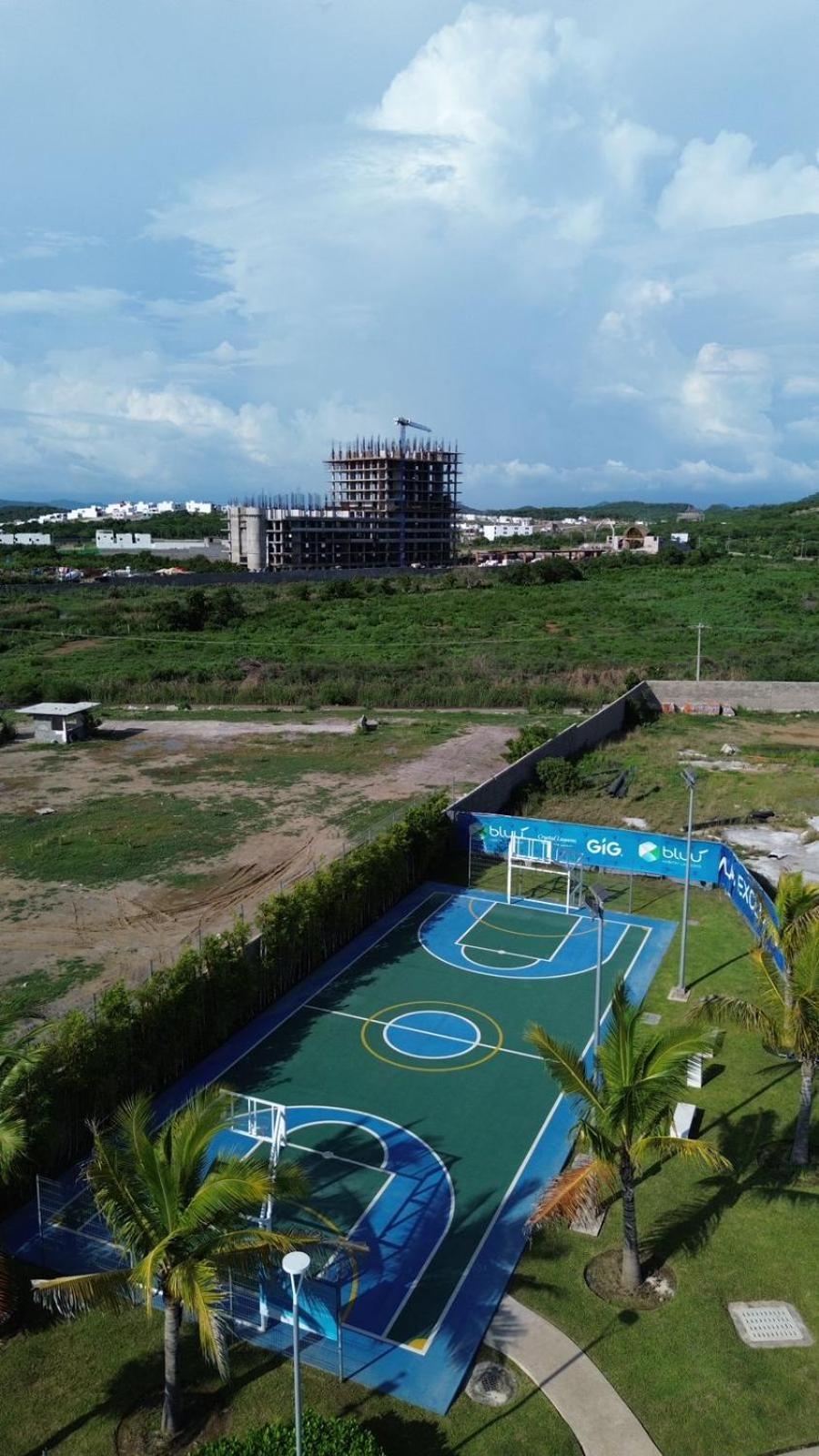 Bluu Habitat Lagoon *