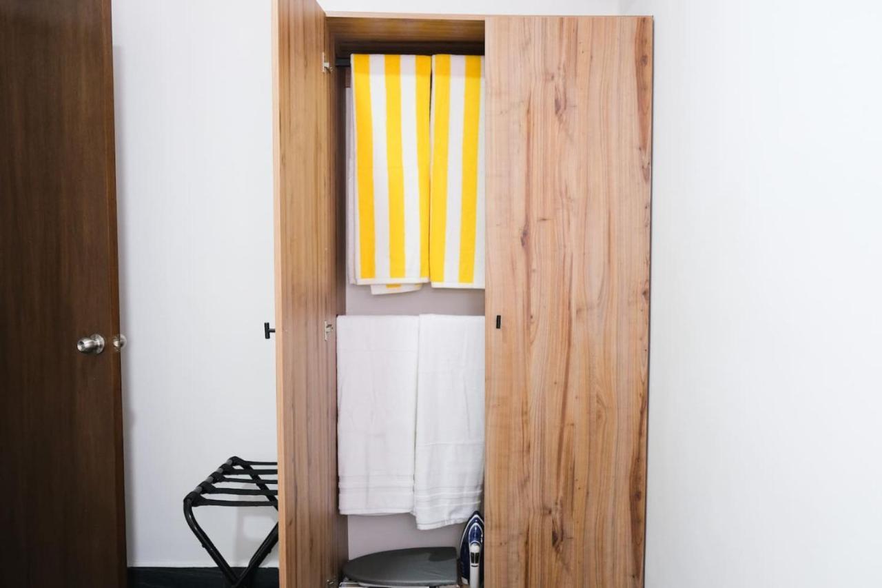 And Comfortable 2br1ba Work Here