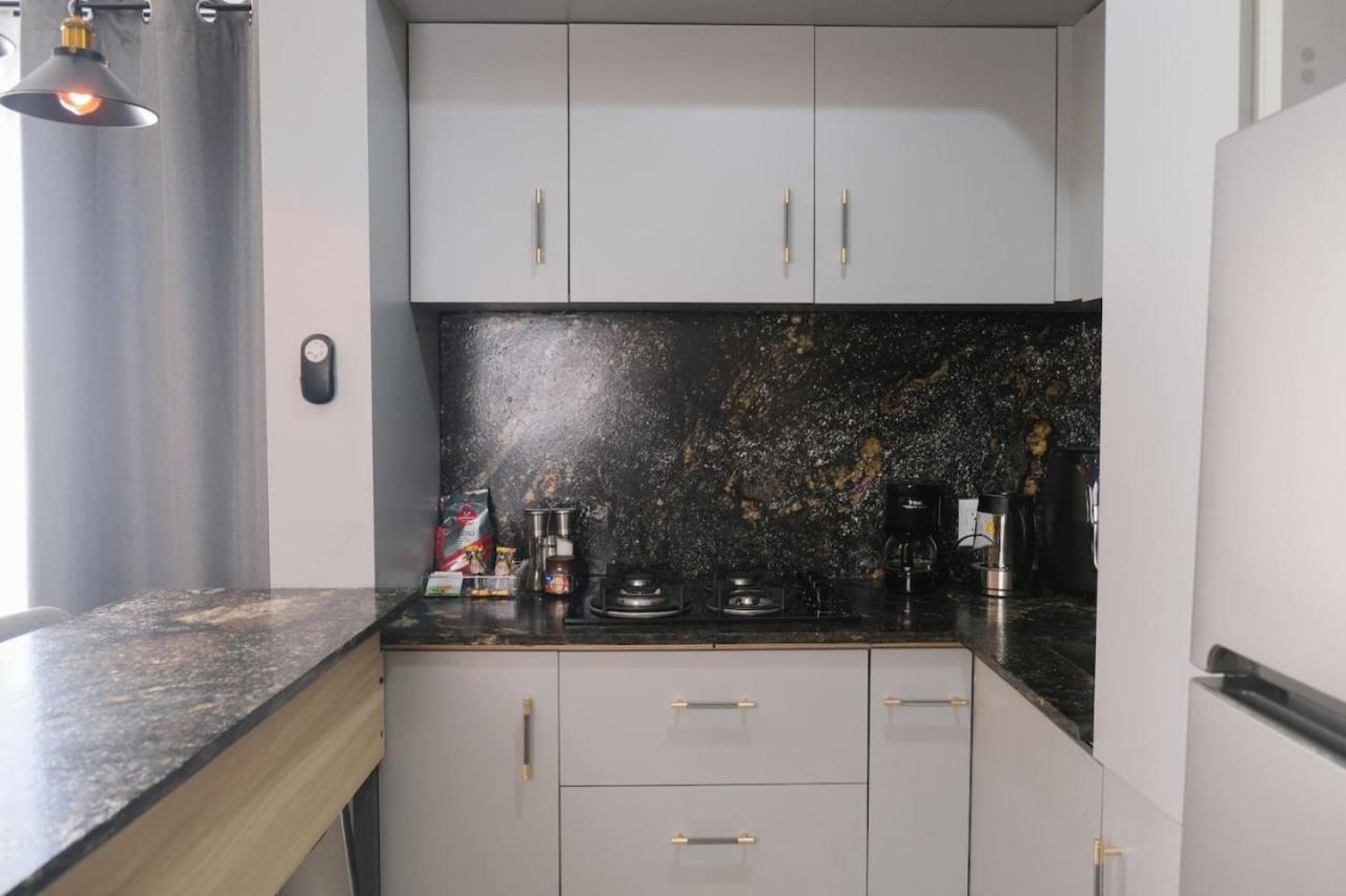 Enjoy Waves History And Comfort 2br - 6 Guests Apartamento