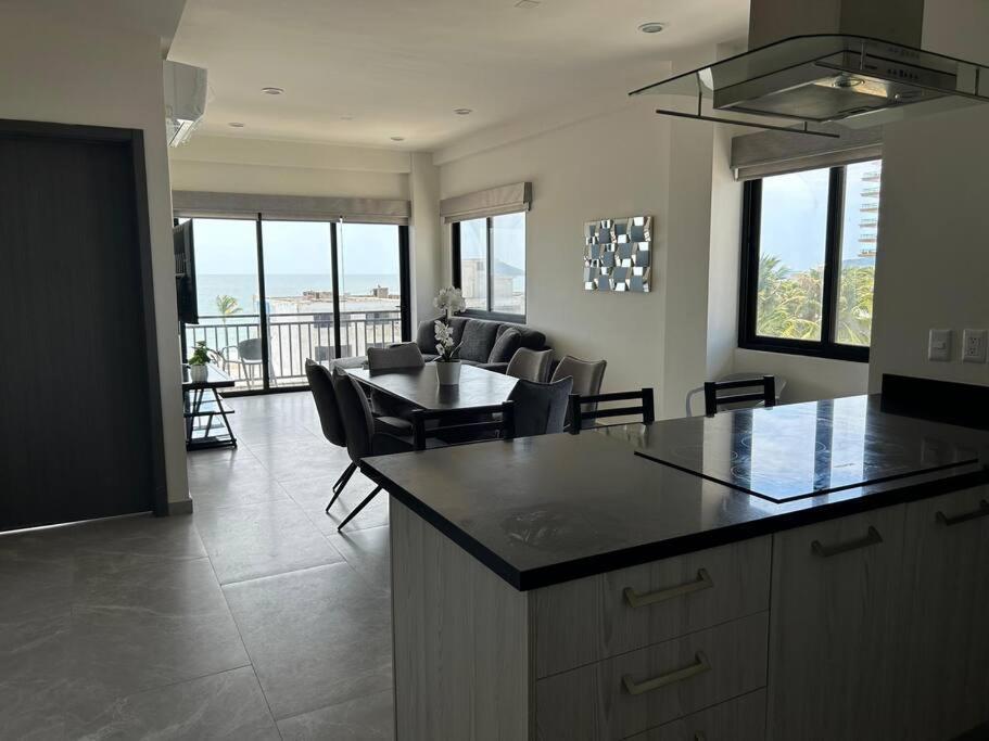 Departamento Con Vista Al Mar Mazatlán