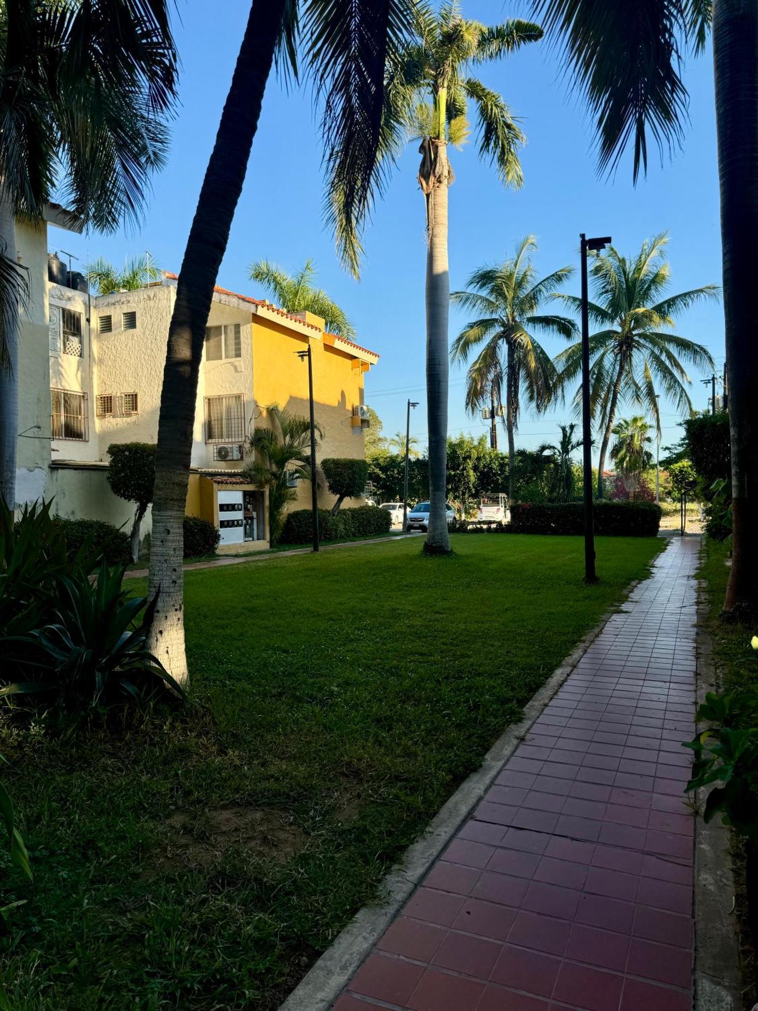 Acogedor Departamento Cerca De La Playa Apartment *