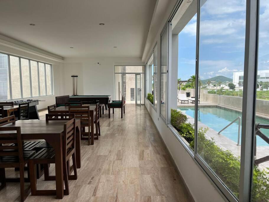 Serena Departamento En Marina Platino Mazatlán